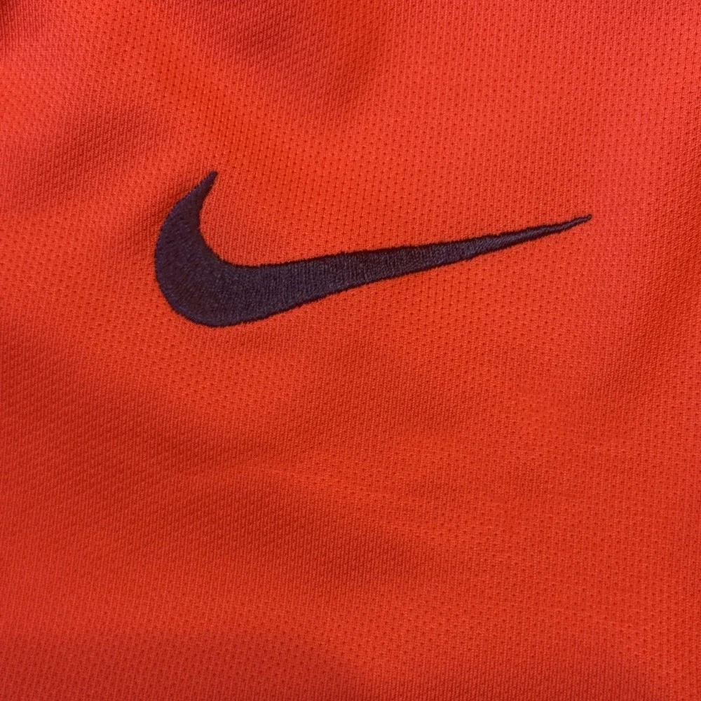Nike Paris Saint-Germain Jersey Mens Small Red Soccer Fly Emirates Dri-FIT